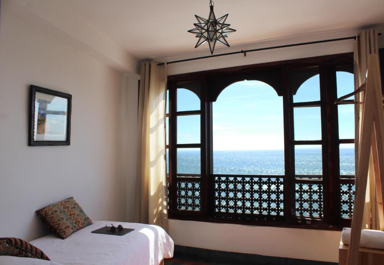 Hashpoint Surf Camp Pansiyon Taghazout Dış mekan fotoğraf